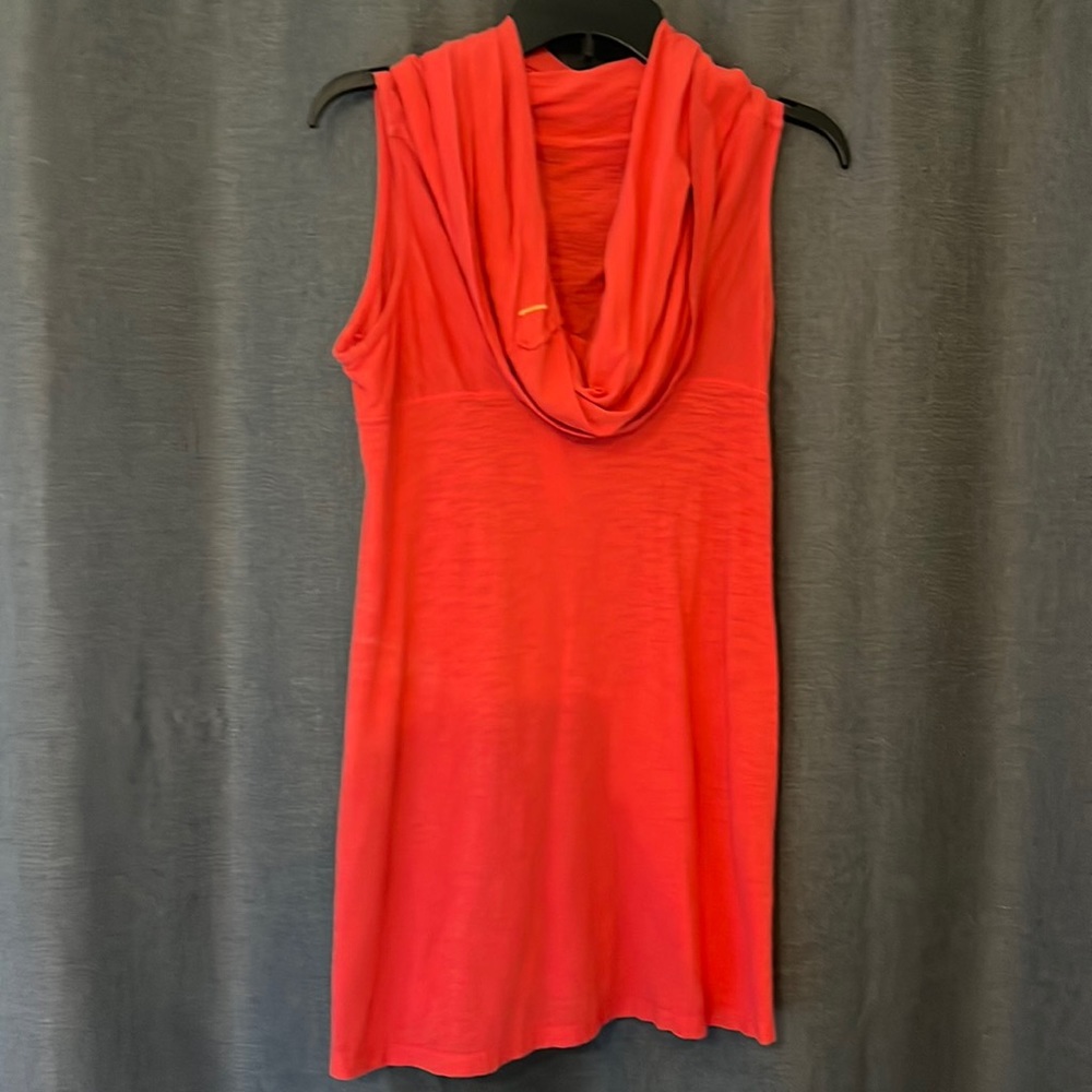 Sleeveless top